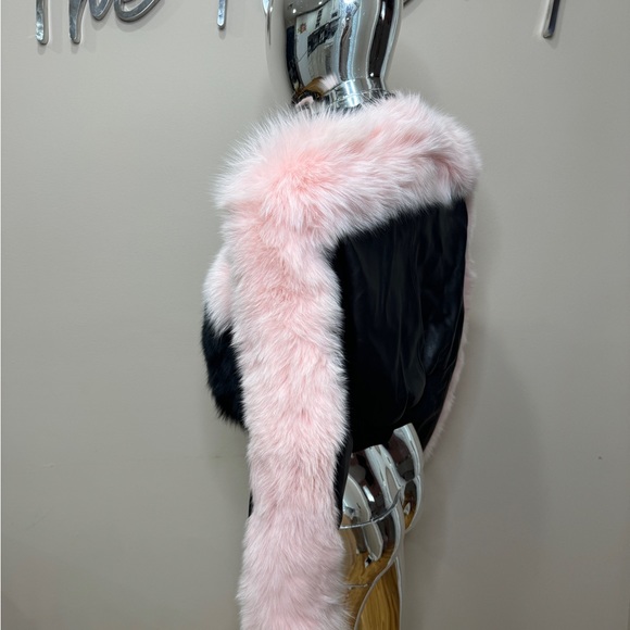 Luxury Rumors leather/ Fox fur bomber jacket - Picture 3 of 3